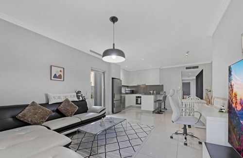 Ryde Apartment | KozyGuru | Ryde | Cosy 2Bed Apt with Private Yard