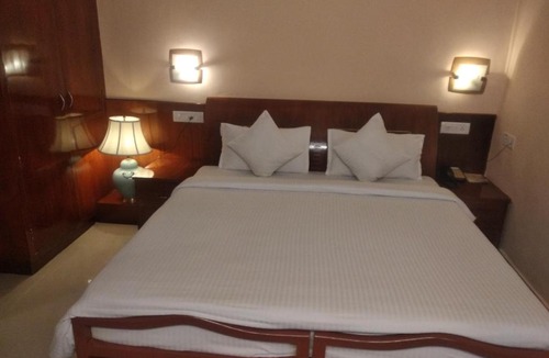 Palakkad Hotel | KPM Regency