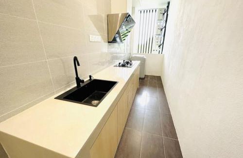 Kampung Stampin Apartment | Kuching BDC Saradise Rex Apartment