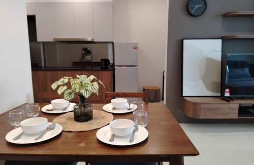 Kuching Apartment | Kuching Suite Cool @ Riverine Kuching