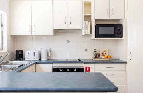 Corlette House | La Luce - Coastal Retreat in Port Stephens