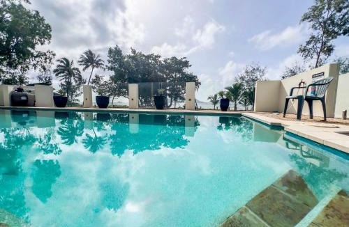 South Mission House | La Riviera One Coastal Lifestyle Three Bedroom