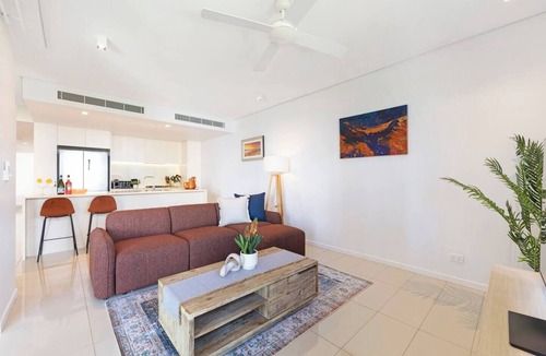 Darwin City Centre Apartment | Lagoon Edge Waterfront Living with Pool near CBD