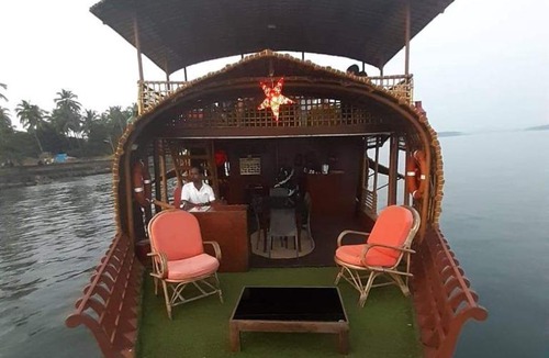 Chopdem Boat Rental | Laid Back Waters