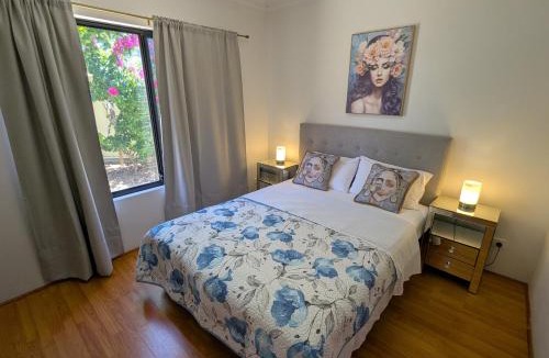 Ballajura House | Lake Estate Stay