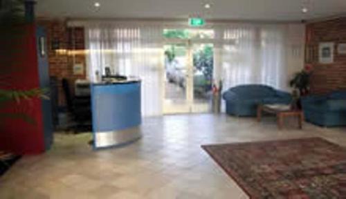 Gorokan Hotel | Lake Haven Motor Inn