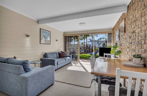 Merimbula Cabin | Lakeside Apartments - Ground floor