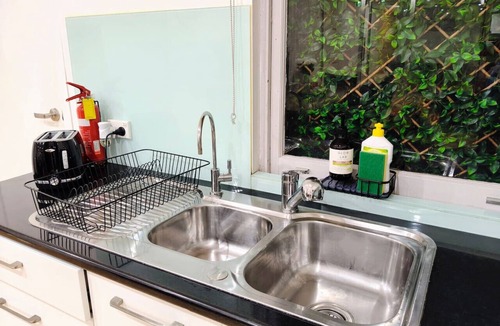 Surry Hills Apartment | Large Central Property with Maximum Privacy