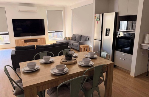Wellard House | Large Home Accessible Spacious and Ready to Enjoy