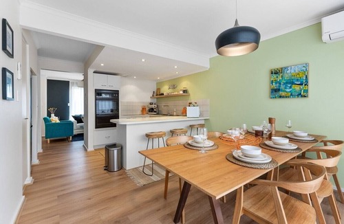 Largs Bay Villa | Largs Bay Stay—Relaxed Beachside Retreat with BBQ