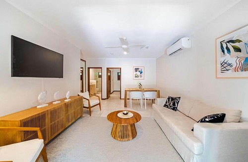 South Mission Apartment | Latitude 17 Suite 4