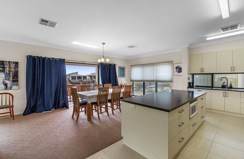 Wallaroo House | Latitude 39 - Luxury Home on the Wallaroo Marina