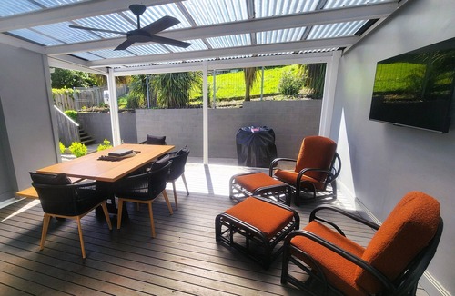 South Launceston House | Launceston Retreat - Metwood on Leslie