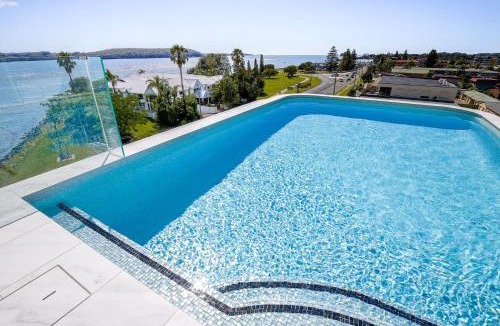 Batemans Bay Apartment | Lavish Coastal 2-Bed with Stunning Ocean Views
