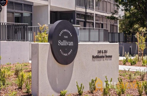 Lyneham Apartment | Lavish in Lyneham - 2BD 1Bth Apt