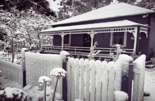 Blue Mountains City Council House | Le Petit Chateau