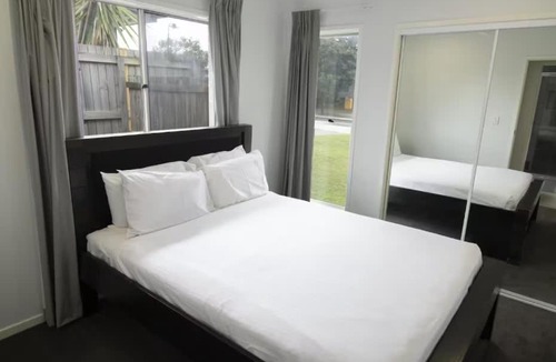 Plainland House | Leafy Plainland Living Spacious 4-Bedroom Retrea