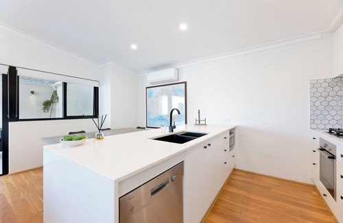 Leederville House | Leederville Luxury Townhouse