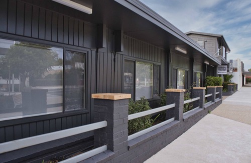 Leeton Hotel | Leeton Centre Motel