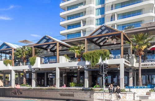 Bilinga Apartment | Legacy 3 - Bilinga/North Kirra Beachfront - Min. 3 Night Stays!