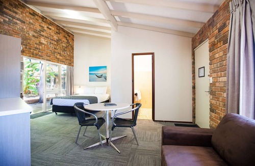 Rockingham Hotel | Leisure Inn