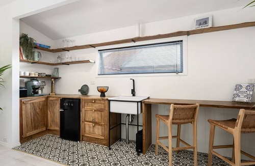 Beechworth Apartment | Lemon Tree Studio - A light filled, luxurious hideaway made for slow mornings & cosy nights