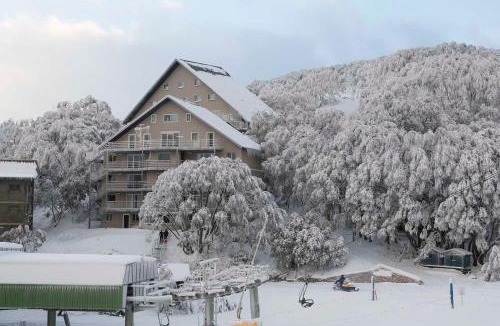 Falls Creek Apartment | Les Chalets 18