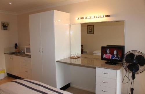 Leura House | Leura Fairways West