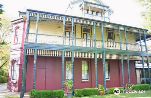 Leura Hotel | Leura House