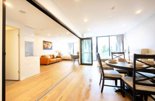 Box Hill Apartment | LG17 - Box Hill Core Hotel Style Double Suite High-End Furniture Double King Bed Super Large Space