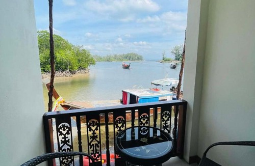 Ko Libong House | Libong River View