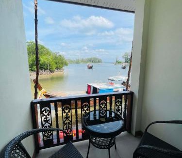 Ko Libong House | Libong River View