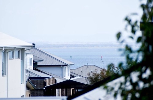 Curlewis House | LIFE ON OCEANIA, WHERE MEMORIES ARE MADE!