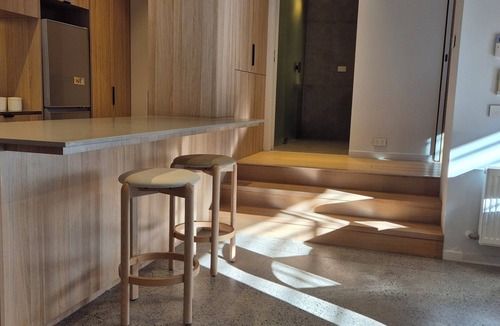 North Melbourne House | Light filled inner city warehouse stay
