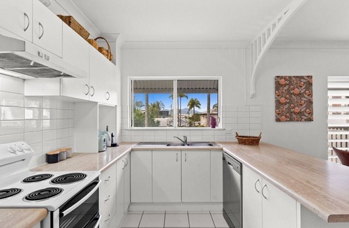 Bungalow Apartment | Light-Filled Retreat with Outdoor Deck, Great Location and Room to Unwind | Bohemia Heights