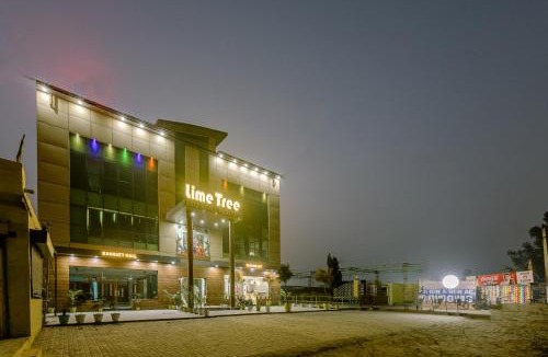 Mathura Hotel | Lime Tree Hotel Vrindavan Near #BankeBihari #PremMandir #ChaarDham
