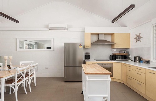 Boat Harbour Apartment | Little Kingsley Beach House