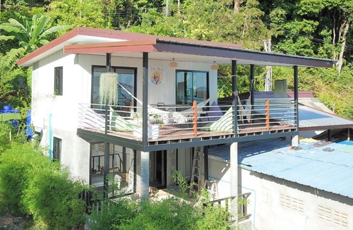 Khong Koi Beach House | Little Monkey
