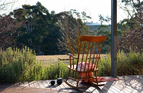 Glenlyon House | Loddon Retreat- picturesque country escape