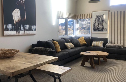 Perisher Valley Apartment | Lodge Chalet 16 - Luxury apartment with spectacular views