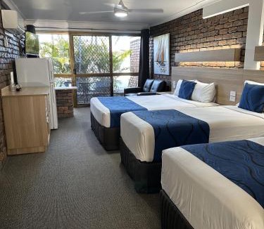Slacks Creek Hotel | Logan City Motor Inn