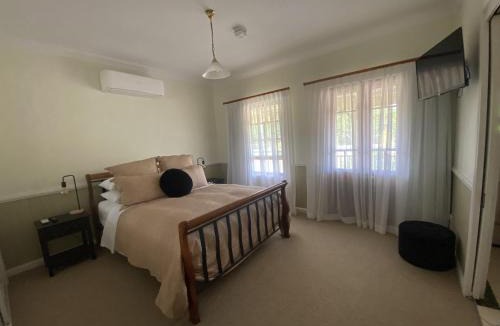 Stanthorpe Bed & Breakfast | Loggers Rest B&B