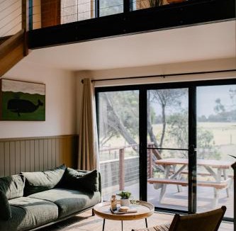 Sunderland Bay Villa | Longboarders Micro-Resort Phillip Island