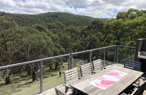 Lorne House | Lorne Luxury Escape – Peaceful, Family-Friendly with Ocean & Forest Views