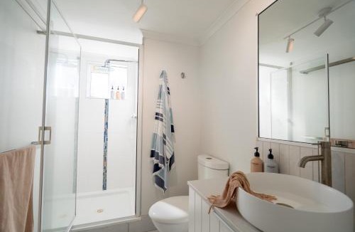 Dolphin Heads Apartment | Lousha Bach Dolphin Heads