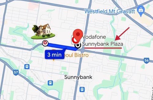 Sunnybank House | Lovely Tiny Home at Sunnybank CBD On Street Parking