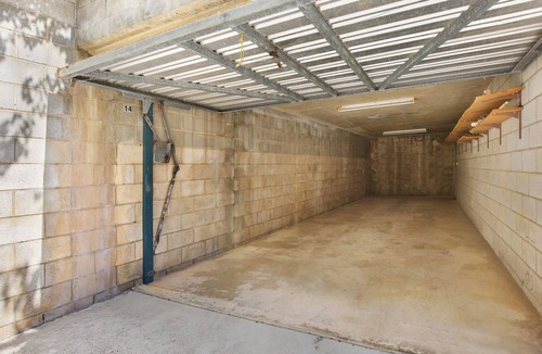 Caloundra Apartment | Lowanna Unit 14, 24 Bulcock Beach Esplanade, Bulcock Beach