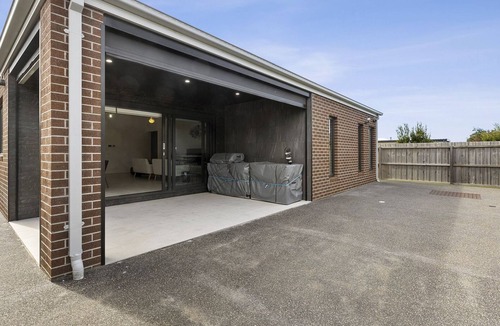 Torquay House | Lowtide Five Bedroom 22