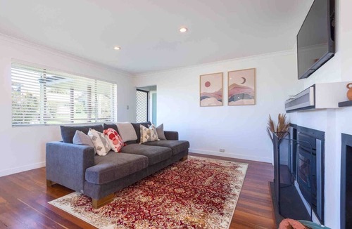 Mount Melville House | Lucy’s Place | Swan BnB Management