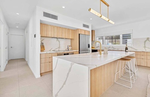 Alexandra Headland House | Luxe at Alex - Your Coastal Retreat Awaits